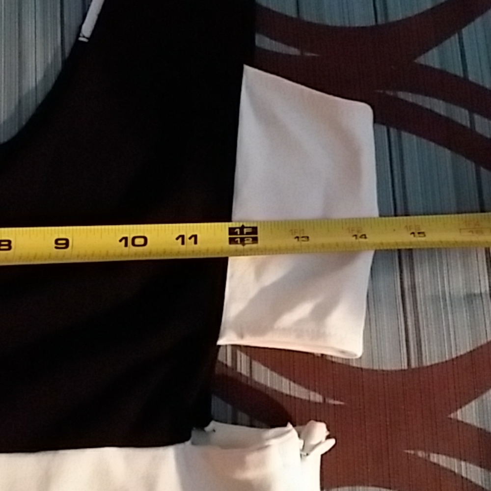 BodyCon Dress - Picture 5 of 7